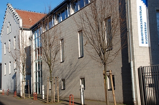 Bibliothekszentrum - Frontansicht